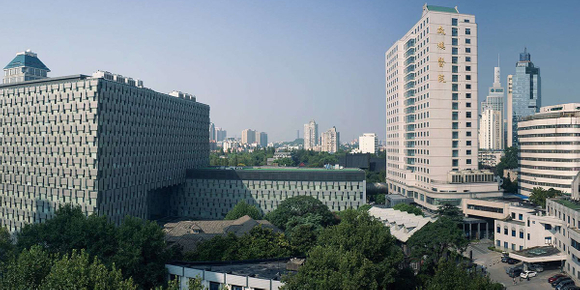 鼓楼医院.jpg