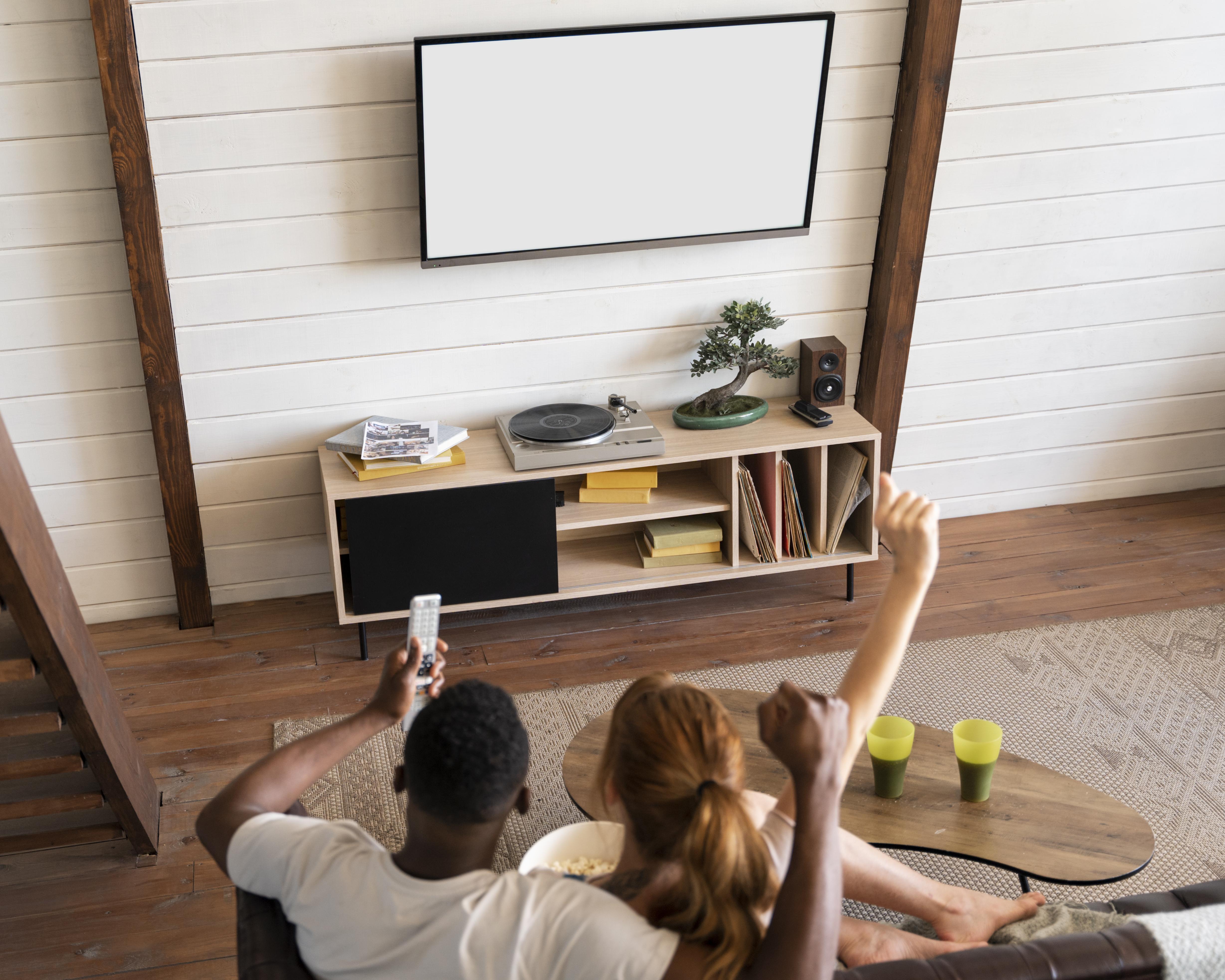couple-watching-streaming-service-together-living-room